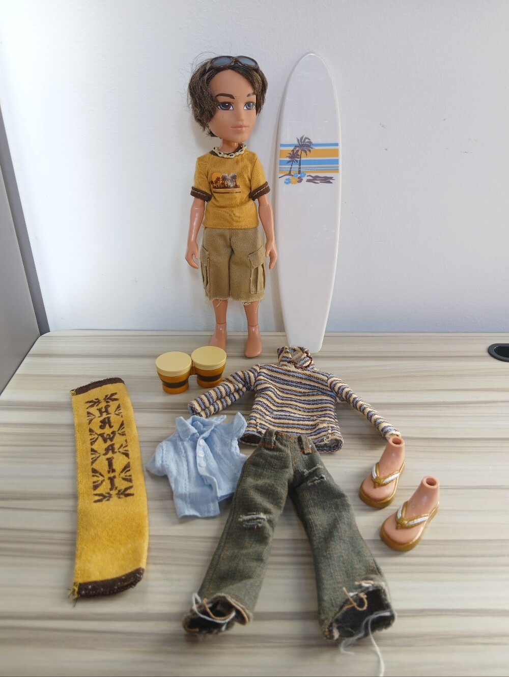 Bratz Boyz Sun-Kissed Summer Collection Cade Doll, Clothes & Accessories 2004